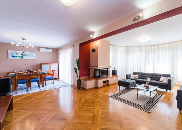 Novi By Guide